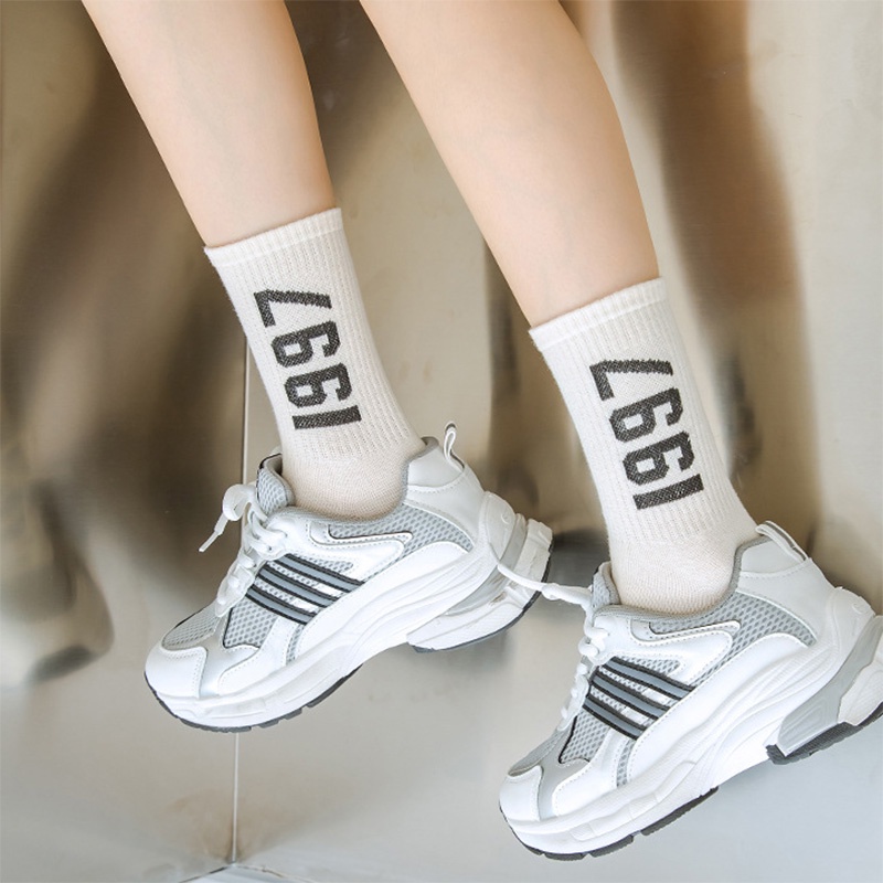 FHYL Vớ Mềm Co Giãn Thoáng Khí Bốn Chiều Màu Trắng Đen Chaopai1997 Cổ Điển Hàn Quốc