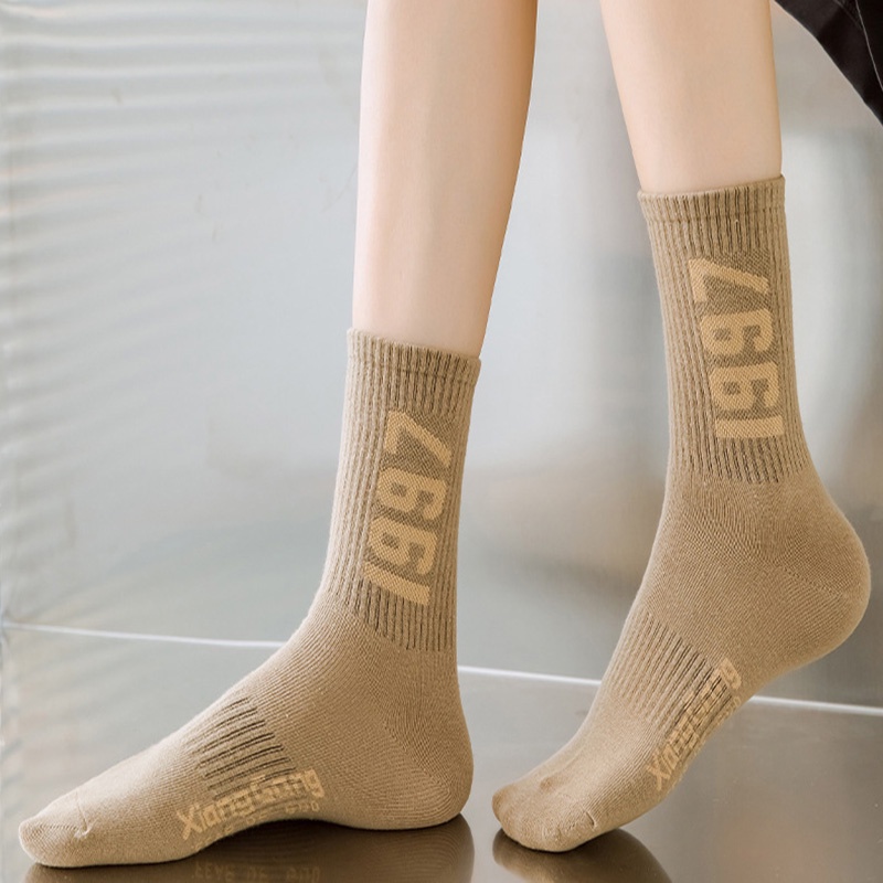 FHYL Vớ Mềm Co Giãn Thoáng Khí Bốn Chiều Màu Trắng Đen Chaopai1997 Cổ Điển Hàn Quốc