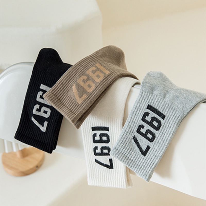 FHYL Vớ Mềm Co Giãn Thoáng Khí Bốn Chiều Màu Trắng Đen Chaopai1997 Cổ Điển Hàn Quốc