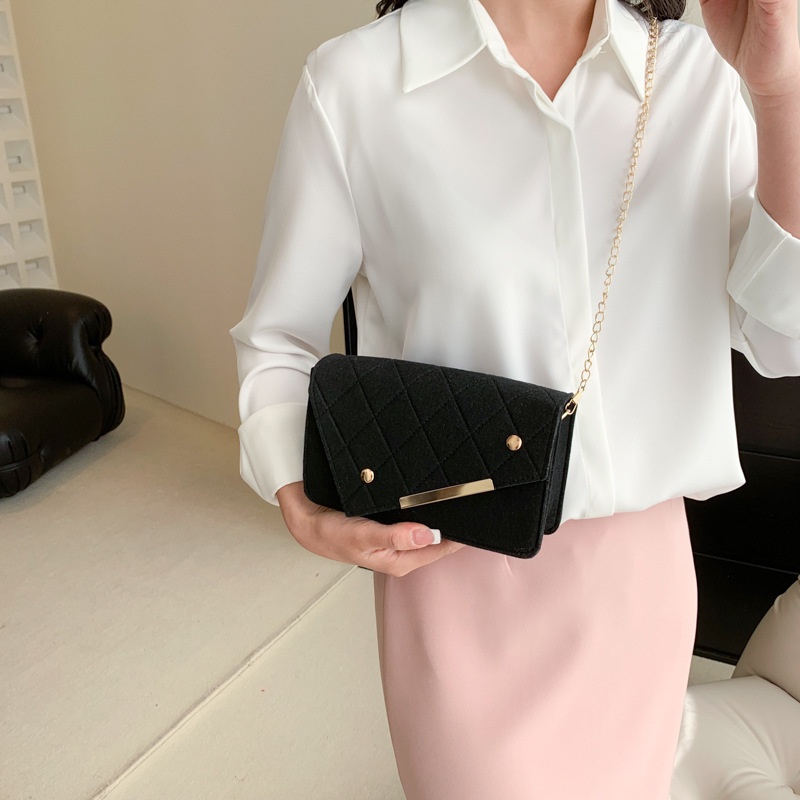 Túi Đeo Chéo Nhỏ Hình Thoi Phong Cách Mới 2023 Cho Nữ