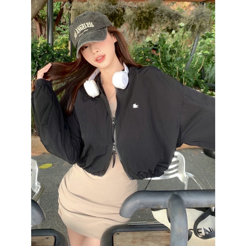 Áo Khoác Chống Nắng Tay Dài Dáng Rộng Có Mũ Trùm Phối Dây Rút Thời Trang Cho Nữ