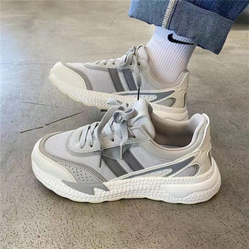 Giày Thể Thao Phối Lưới Thoáng Khí Phong Cách Retro Cho Nữ