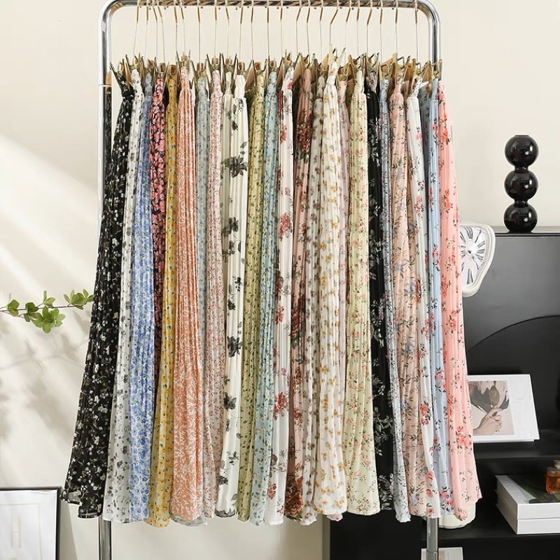 Chân váy midi hoa nhí lưng thun vintage