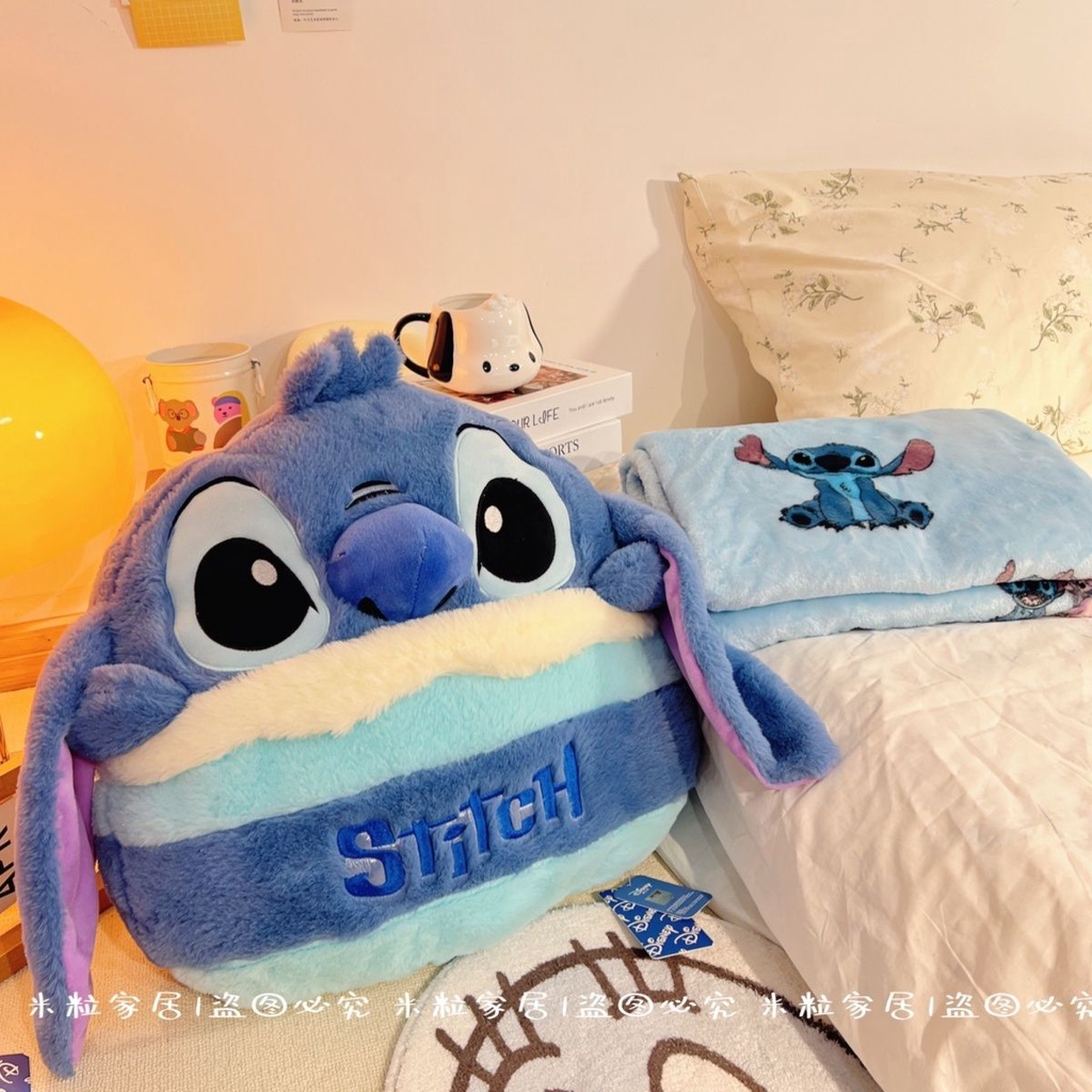 Bộ Chăn Gối Và Gối Hai Trong Một Hình Nhân Vật Disney Dâu Tây Gấu Sử Dụng Kép