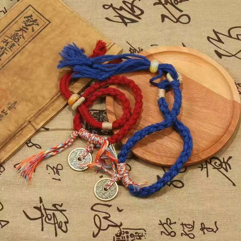 Vòng Tay Dây Đỏ Chính Hãng Tây Tạng Hình Ma Và Núi Phong Cách Tây Tạng