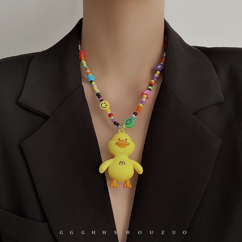 Dây Chuyền Chuỗi Hạt Nhiều Màu Mặt Hình Vịt Vàng Hoạt Hình Phong Cách Hip Hop Thời Trang Cho Nữ