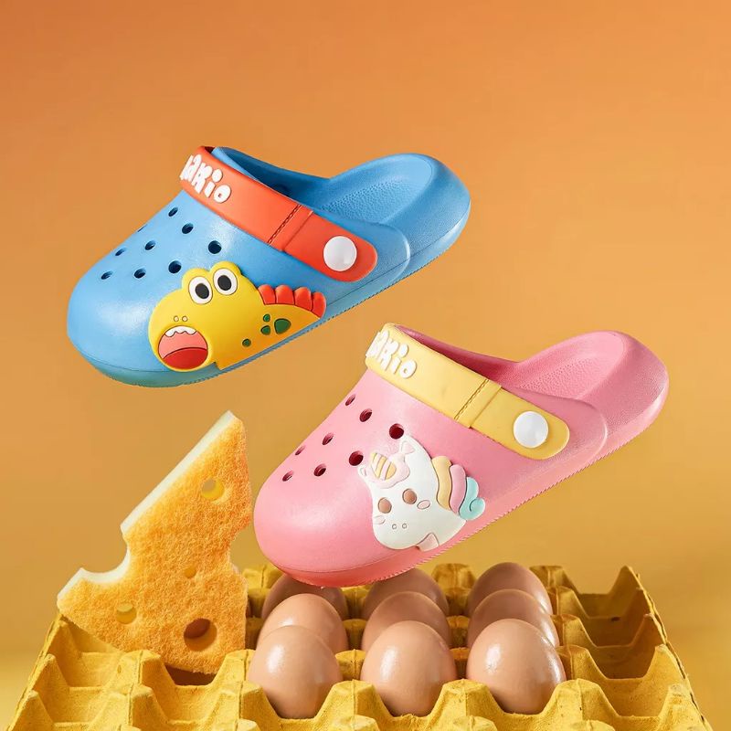 Sục đi mưa siêu nhẹ chống trơn trượt cho bé, Cross dễ thương cho bé Cheerful Mario QL-7633