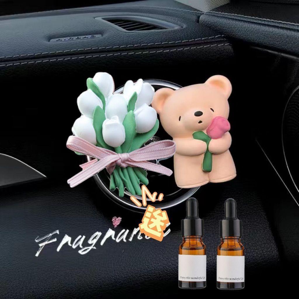 Phụ Kiện Khuếch Tán Tinh Dầu Hình Chú Gấu Dễ Thương Gắn Điều Hòa Xe Hơi