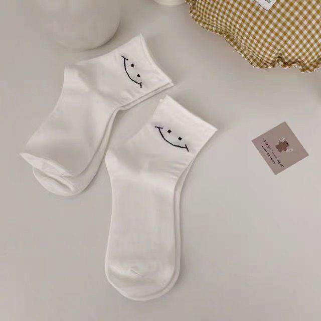 Vớ Cổ Trung Màu Trắng In Họa Tiết Mặt Cười Hoạt Hình Dễ Thương Thời Trang Mùa Hè Cho Học Sinh
