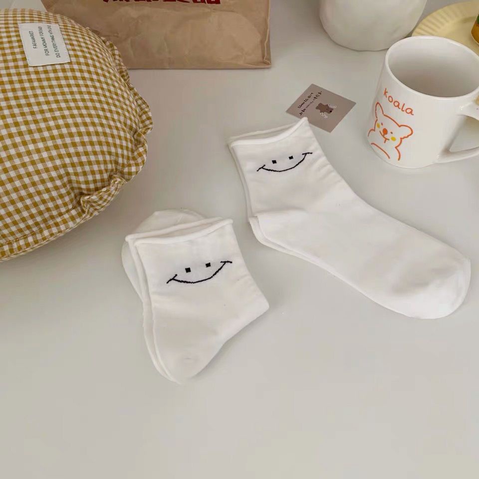 Vớ Cổ Trung Màu Trắng In Họa Tiết Mặt Cười Hoạt Hình Dễ Thương Thời Trang Mùa Hè Cho Học Sinh