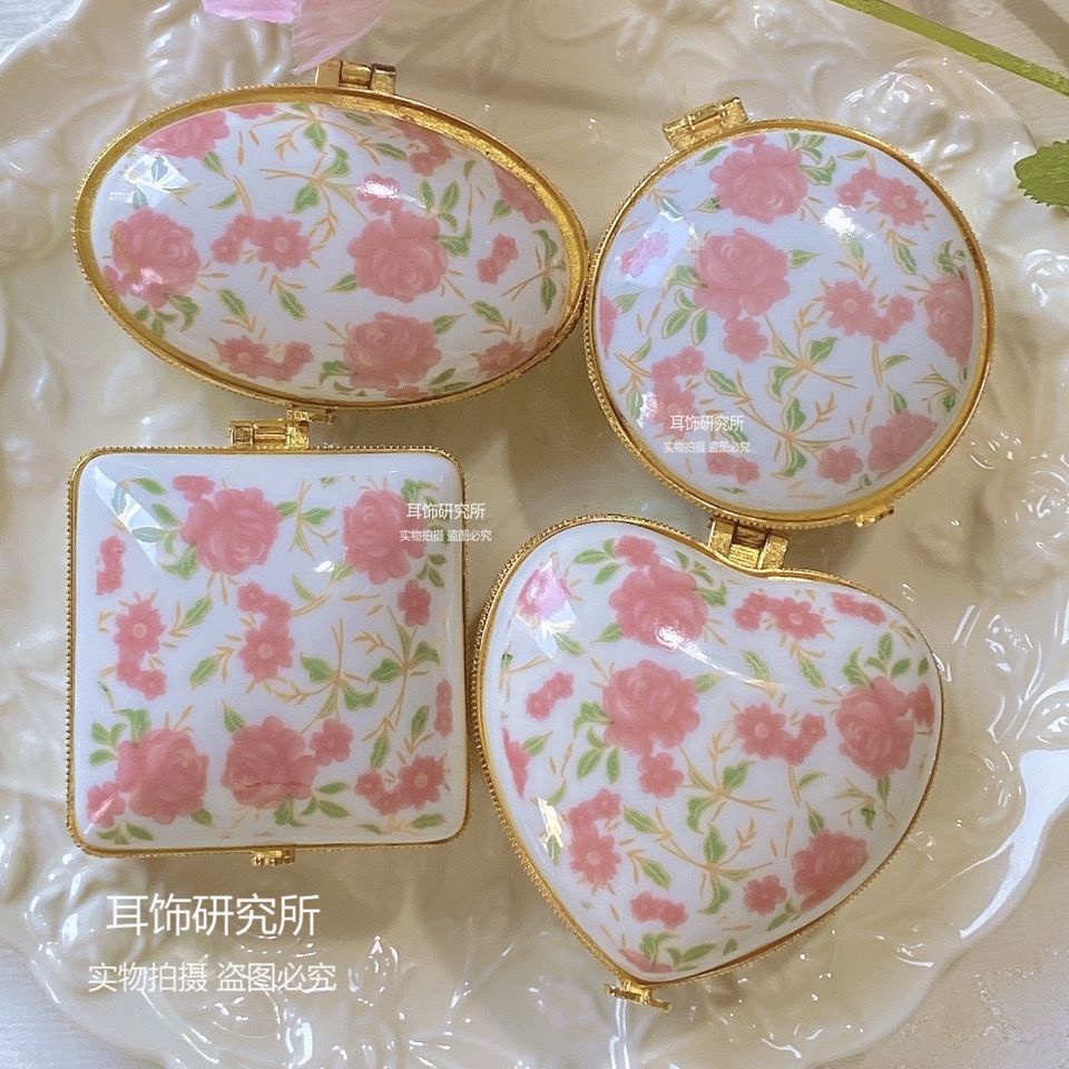 Hộp Đựng Trang Sức Bằng Gốm Phong Cách Retro Có Nắp Đậy Tiện Dụng