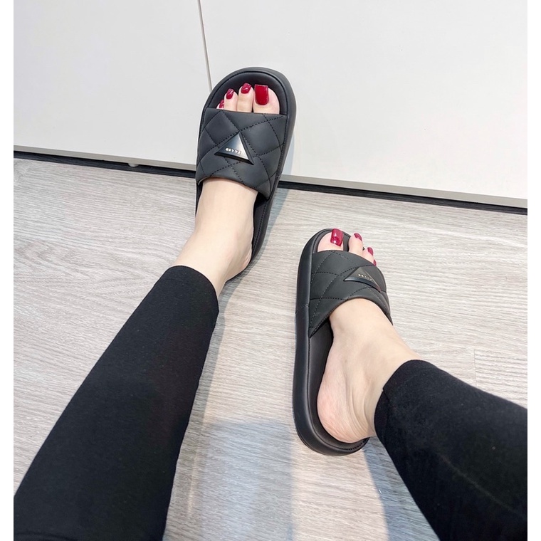 Dép lê quai ngang đế bánh mì da siêu đẹp