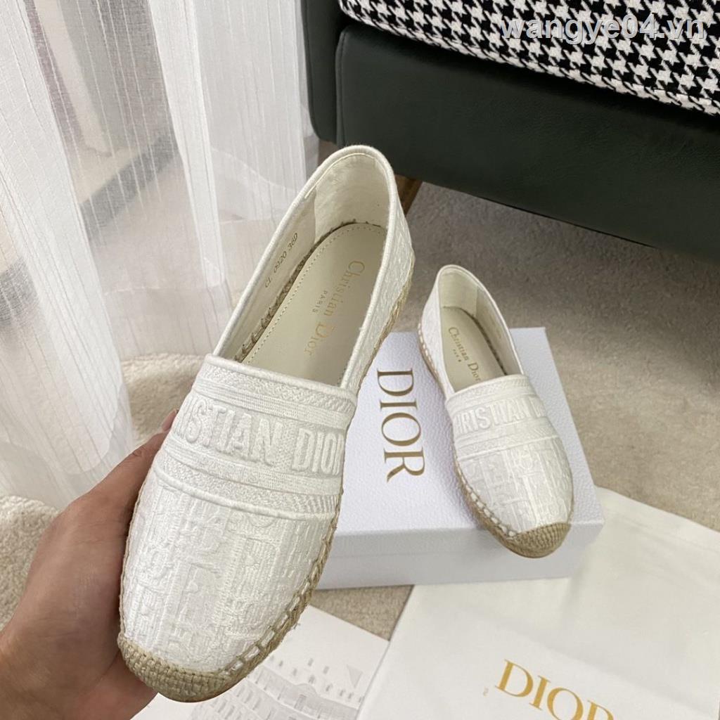 Giày Lười DIOR Bằng Da Thật Thêu Chữ Cho Nữ CBHL