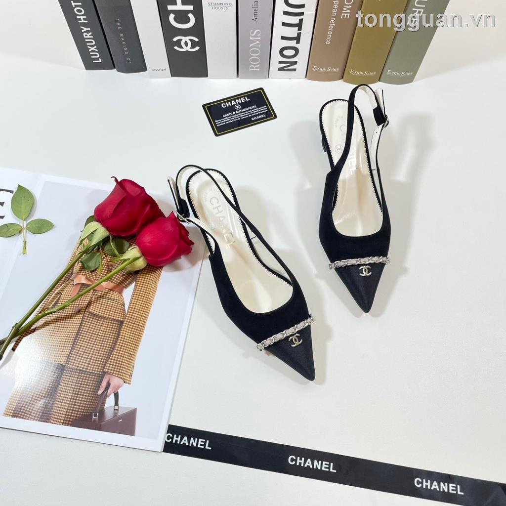 Xăng đan Mũi Nhọn Độc Quyền Phiên Bản Đầu Tiên UT6L 2023