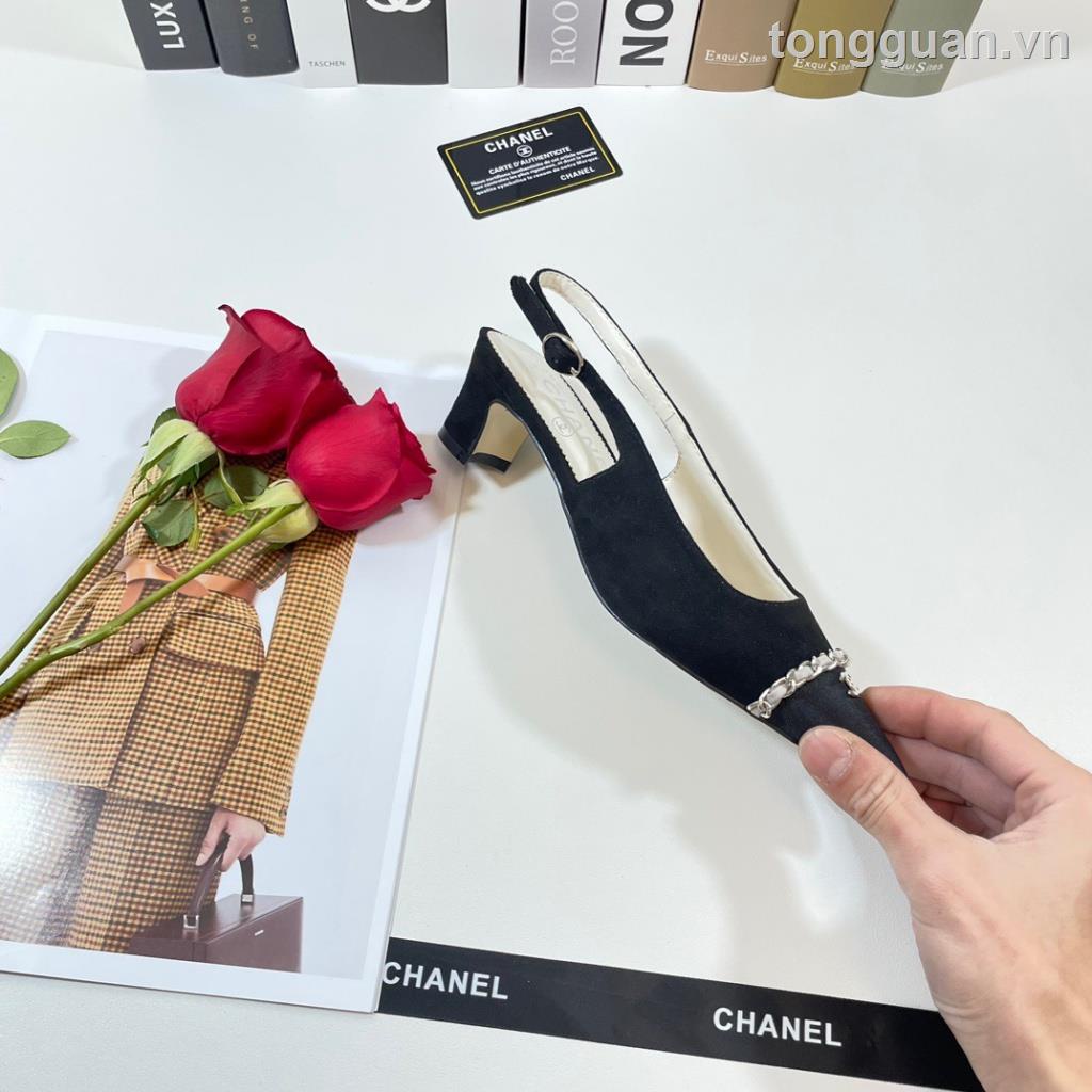 Xăng đan Mũi Nhọn Độc Quyền Phiên Bản Đầu Tiên UT6L 2023