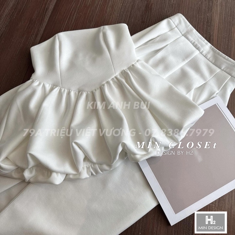 Set áo nhún gấu chân váy xẻ liệu có làm anh lo lắng