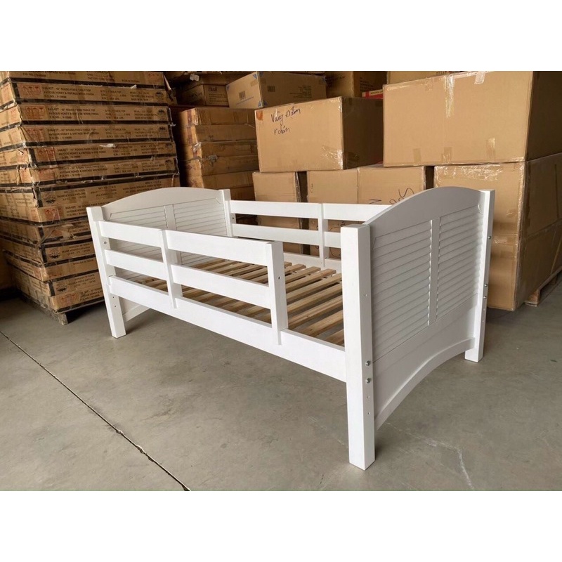 PHÒNG TRẺ EM TRẮNG TINH KHÔI