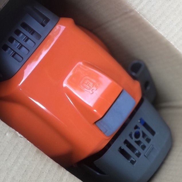 Máy Cắt Cỏ Husqvarna 541RS