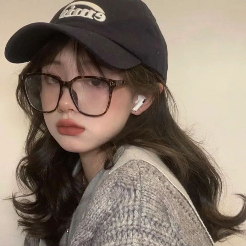 Mũ Lưỡi Trai Chống Nắng Thêu Họa Tiết Phong Cách Hàn Quốc Dễ Phối Đồ Thời Trang Xuân Hè Cho Nữ