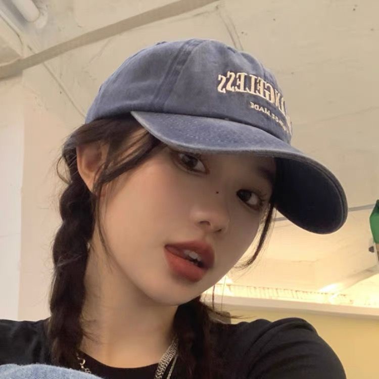 Mũ Lưỡi Trai Mềm Mại Thêu Chữ Phong Cách Đường Phố Mỹ Cá Tính