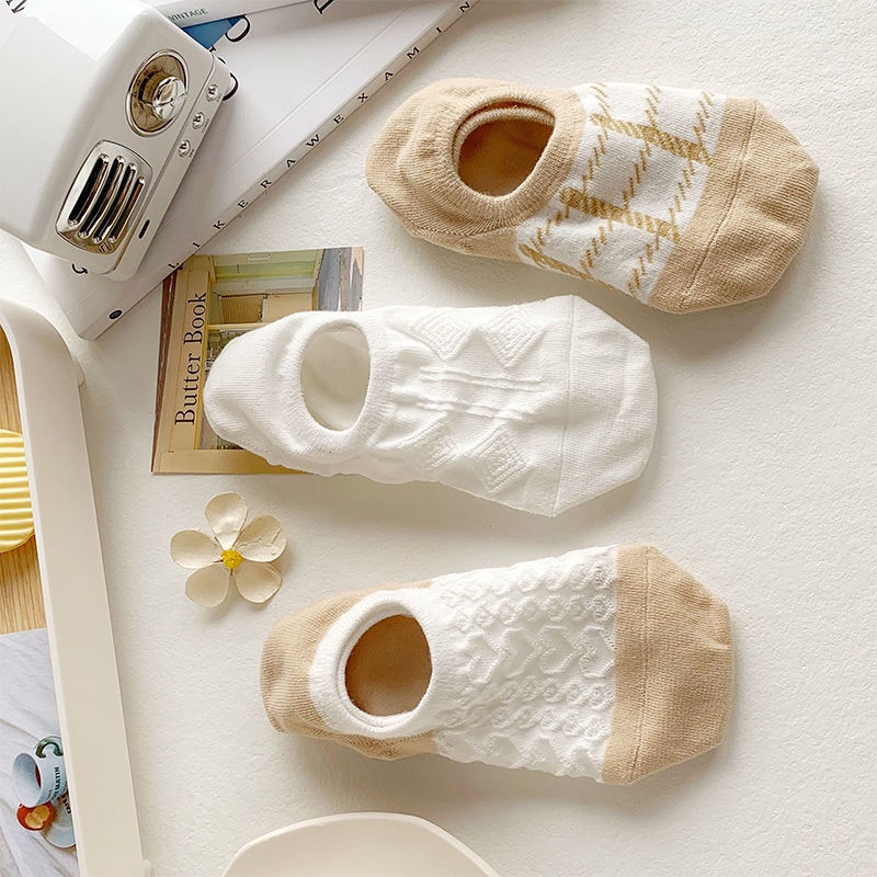 Vớ Miệng Nông Chống Trượt Màu Trắng In Hình Gấu Dễ Thương Phong Cách Nhật Bản Cho Nữ