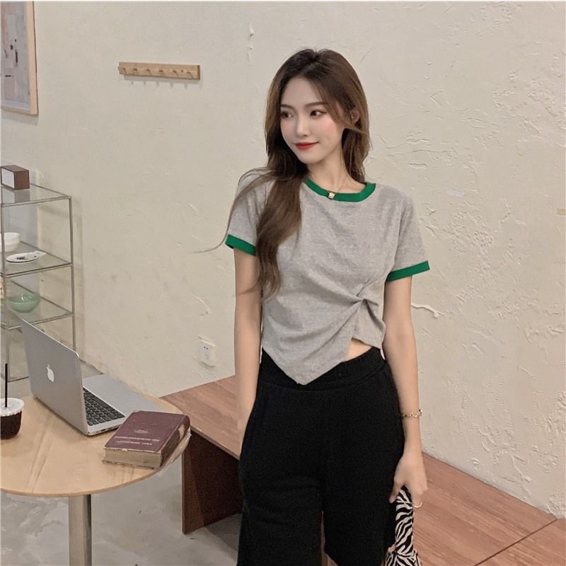 Áo Thun Nữ Ngắn Tay Cổ Tròn Form Rộng Màu Sắc Thời Trang Hàn