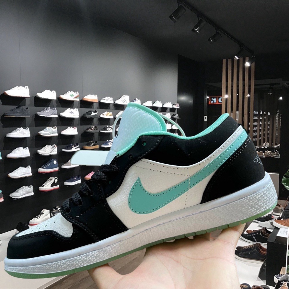 Giày Sneaker JD 𝗷𝗼𝗿𝗱𝗮𝗻 𝟭 𝗽𝗮𝗻𝗱𝗮 Xanh Ngọc Cổ Thấp jd1 nam nữ. | BigBuy360 - bigbuy360.vn