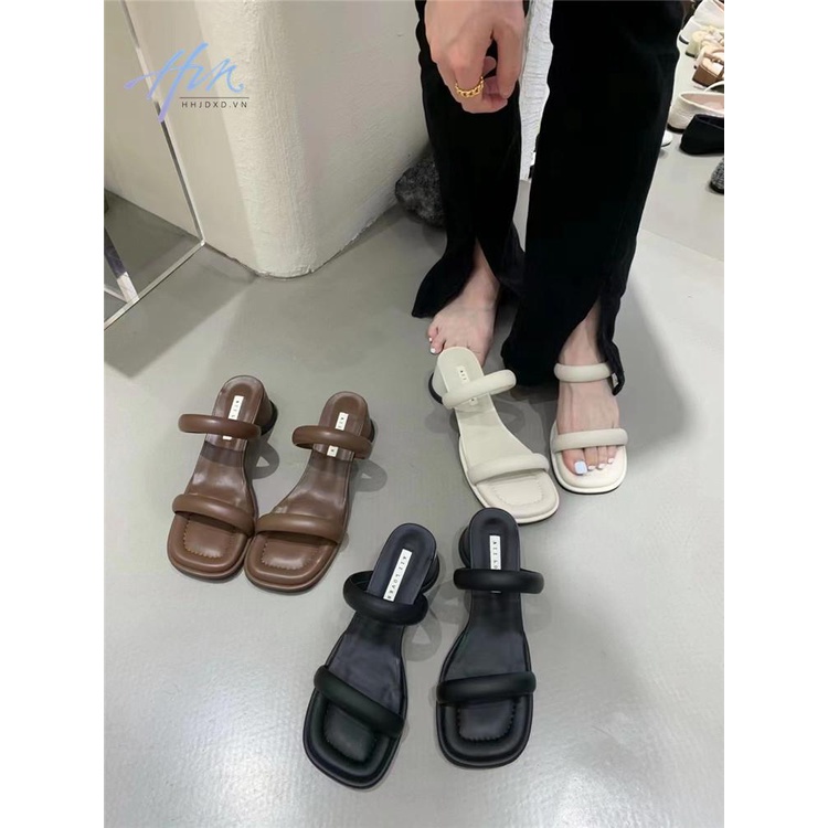 Dép Sandal Đế Bằng Hở Ngón Phong Cách Hàn Quốc Thời Trang Mới 2023 Dành Cho Bạn Nữ