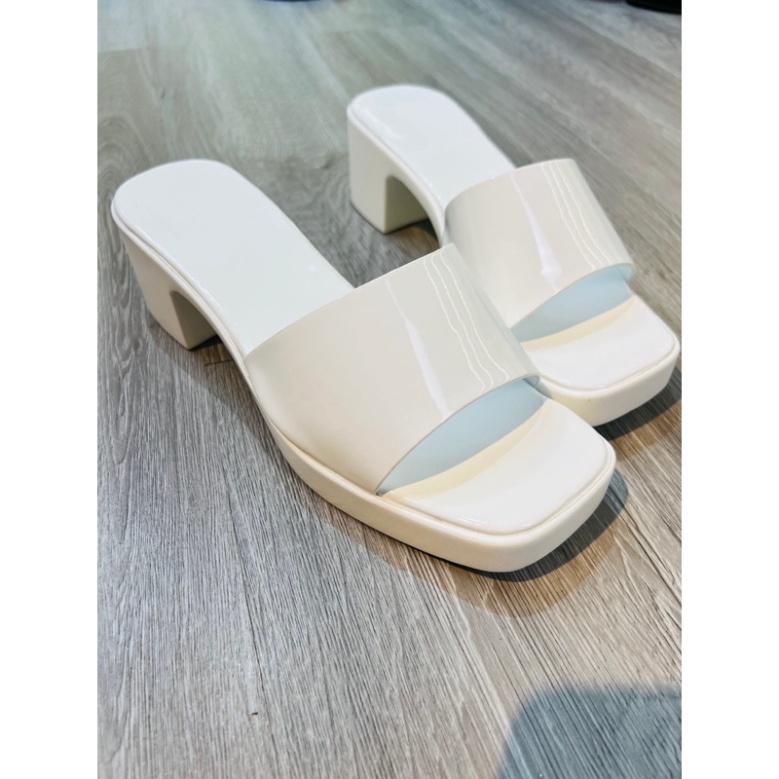 Dép gót 5cm  đế siêu nhẹ cực chất hót 2023 xinh xắn hót treand 2023