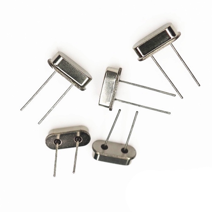 Thạch Anh 16Mhz 49S DIP Thạch Anh dao động tần số 16Mhz 16.000mhz Chân Cắm