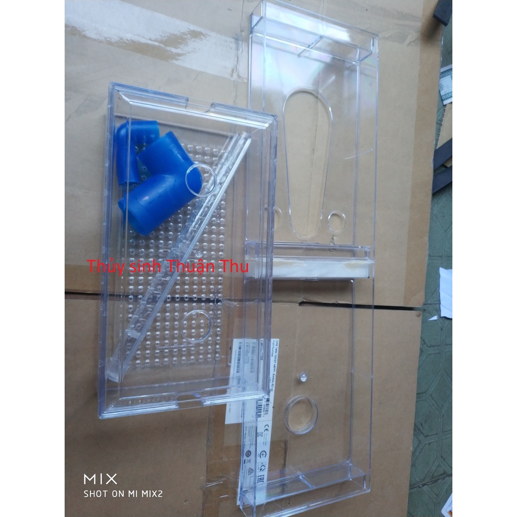 Khay thêm tầng lọc dàn mưa bằng mica hàng đẹp