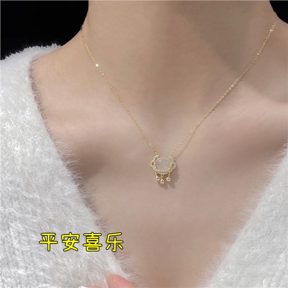 Vòng cổ Mạ Bạc 925 Mặt Đá Ngọc Bích Trắng Sang Trọng Cho Nữ