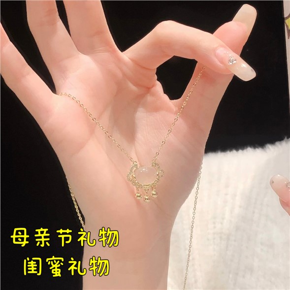 Vòng cổ Mạ Bạc 925 Mặt Đá Ngọc Bích Trắng Sang Trọng Cho Nữ