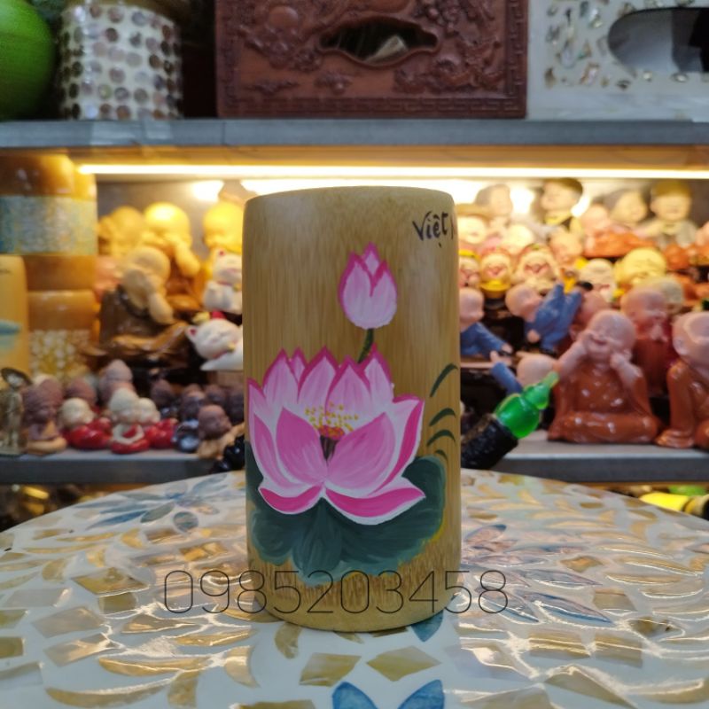 Cốc tre vẽ tay hình cô gái áo dài, phòng cảnh Việt Nam , quà tặng Việt Nam - bamboo