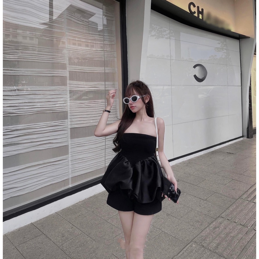 Set Áo Quây Bèo Đen Chất Zip Tàu Mix Tacta Phồng, Kèm Quần Sooc SIu Xinh