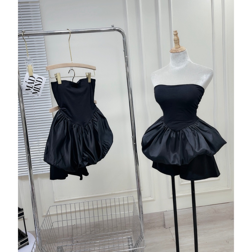 Set Áo Quây Bèo Đen Chất Zip Tàu Mix Tacta Phồng, Kèm Quần Sooc SIu Xinh