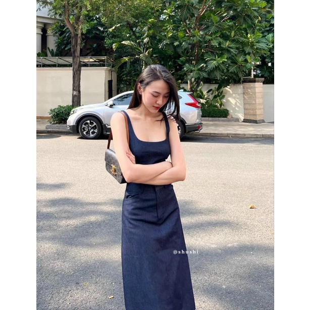 SET CROP 2S DENIM BO THUN LƯNG CHÂN VÁY MIDI