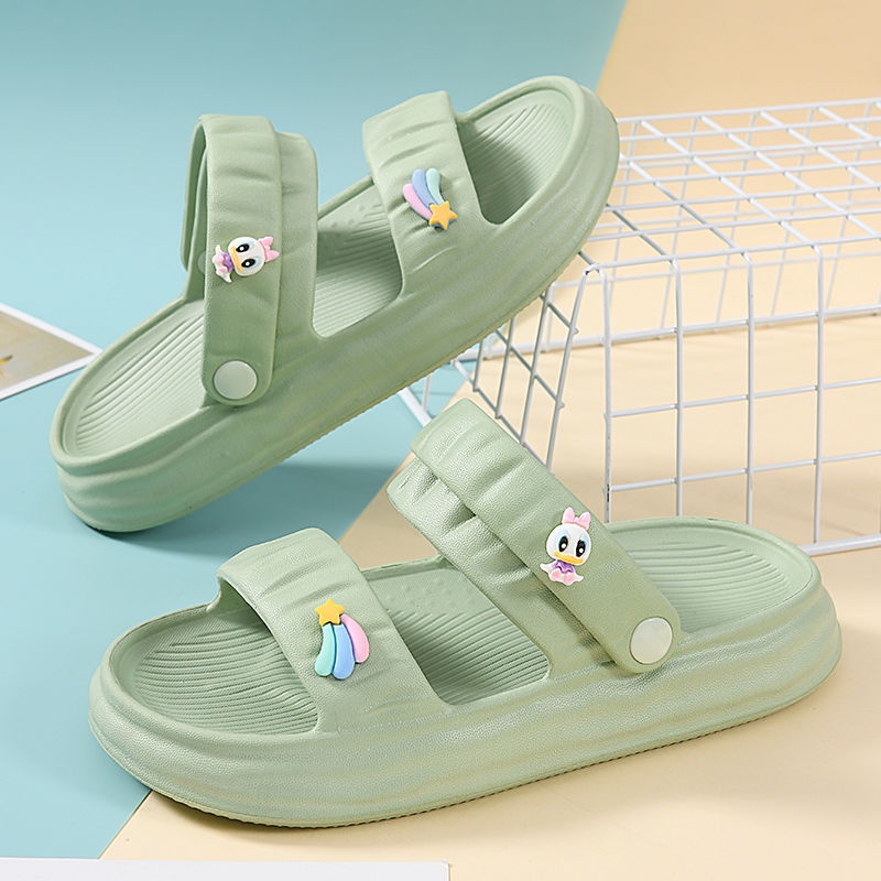 Dép Sandal Đế Mềm Dày Hai Cách Mang Siêu Nhẹ Thời Trang Mùa Hè Dành Cho Bạn Nữ