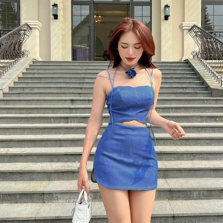 M492 - Set áo croptop jean choker hoa cổ kèm chân váy tiểu thư