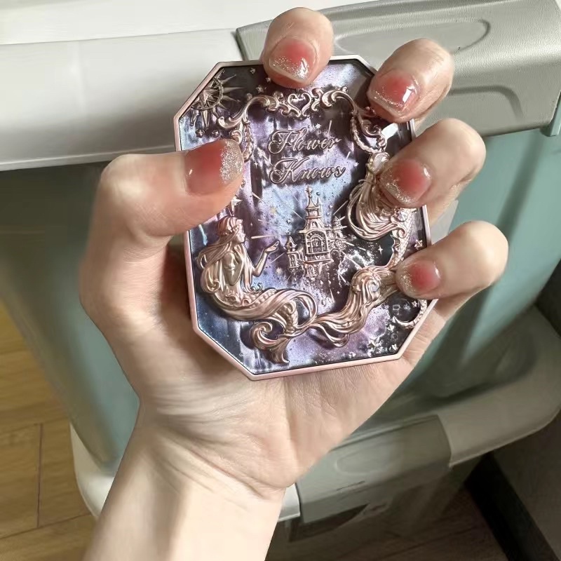 FLOWER KNOWS Phấn Má Hồng Dòng Nàng Tiên Cá Hoa Nhẹ Nhàng - mermaid sẵn 04; 05; 02