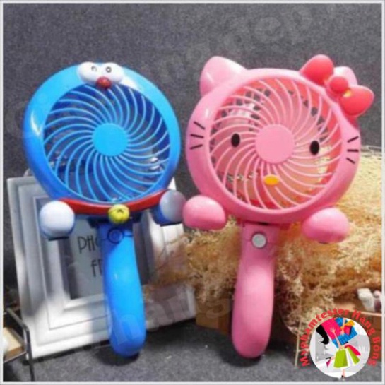 (HÀNG ĐẸP) Quạt Sạc Tay Cầm Đoremon, Hello Kitty