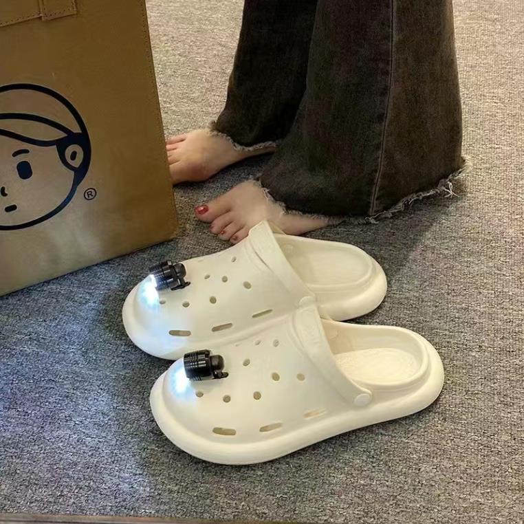 Dép cross có gắn đèn mini phát sáng size 36-45