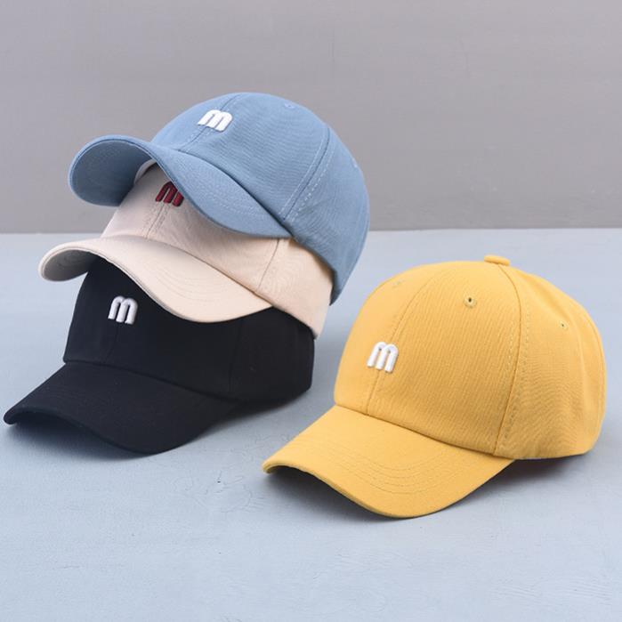 Mũ lưỡi trai thêu chữ M hời trang form unisex nam nữ Thời Trang Hàn Quốc T21