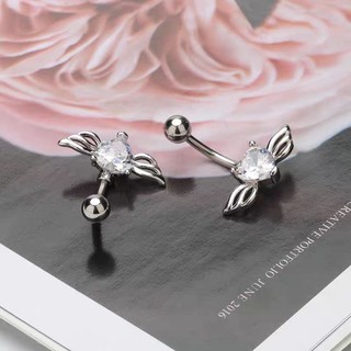 Khuyên rốn hình trái tim