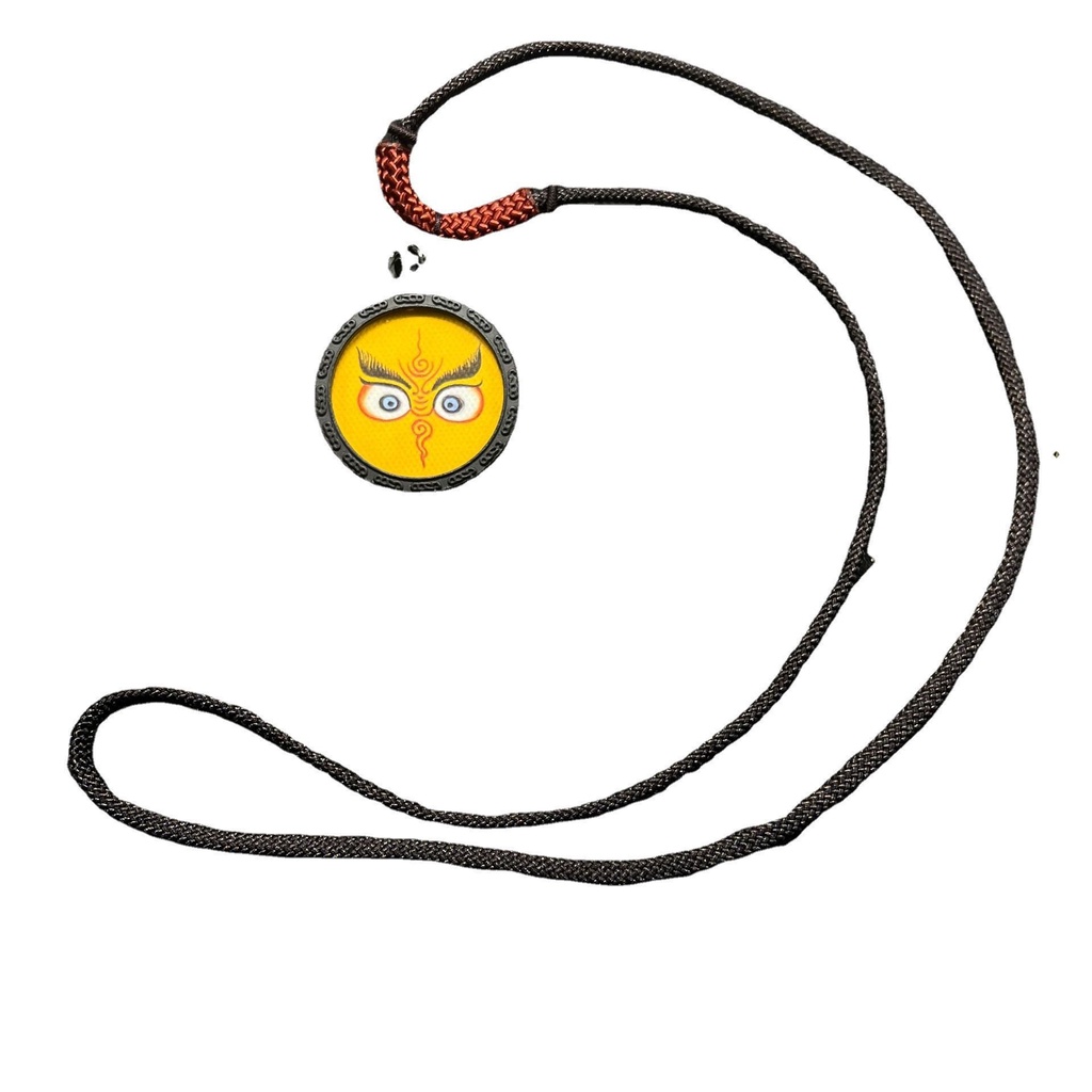 Tangka Mặt Dây Chuyền Hình Tròn Mắt Thần Tài Lộc Tangka Manjusri Dharma Màu Đen Phong Cách Dân Tộc Tây Tạng Dùng Khi Đi Du Lịch