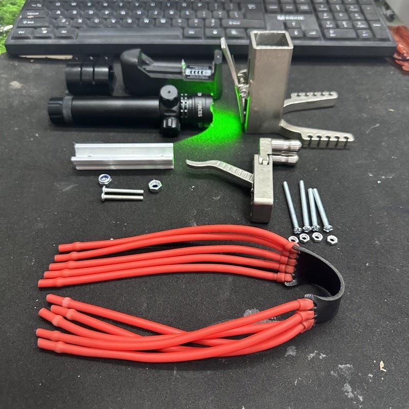 Cò kẹp bi + cánh 5 sợi + đèn laze xanh kèm day nhôm tặng 1 dây 5 sợi