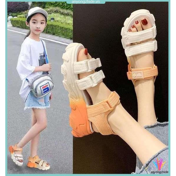 Dép nữ 2023 phong cách thể thao mùa hè mới, đế dày tăng chiều cao học sinh