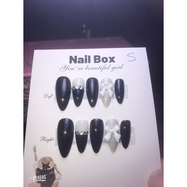 Nailbox 10 móng thiết kế theo mẫu có tặng kèm keo và dũa