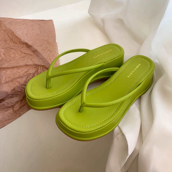 Dép lê xỏ ngón nữ mùa hè mặc bên ngoài đế dày