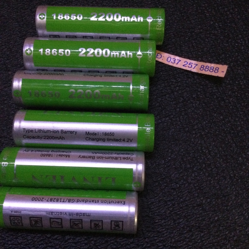 Pin sạc 4.2 V-18650-2200mAh (2 viên)